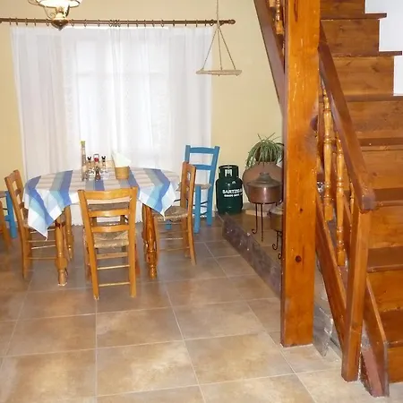 Dia's House Arsos